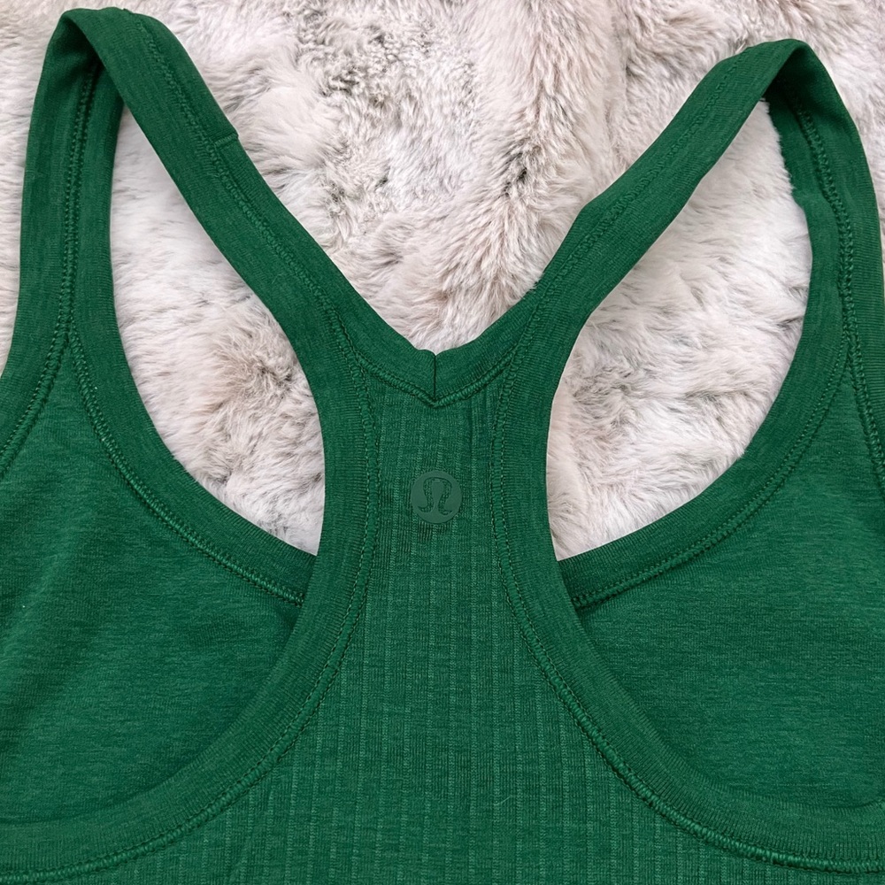 Lululemon Ebb to Street Tank